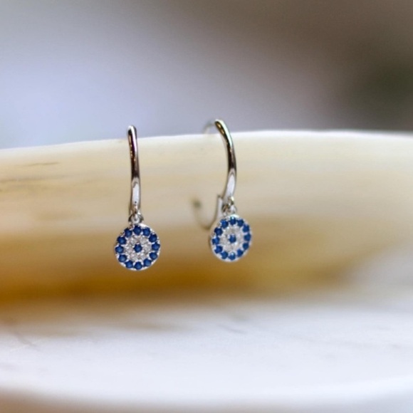 925 sterling Silver Evil Eye Dazzling Blue Crystal Earrings - Picture 1 of 6
